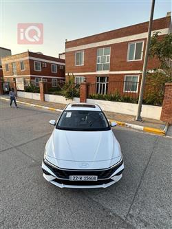 هیوندای ئەلەنترا